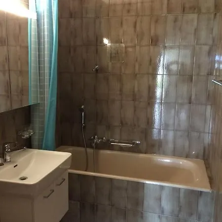 Triplex Meuble Avec Vue Sur Le Lac Daire